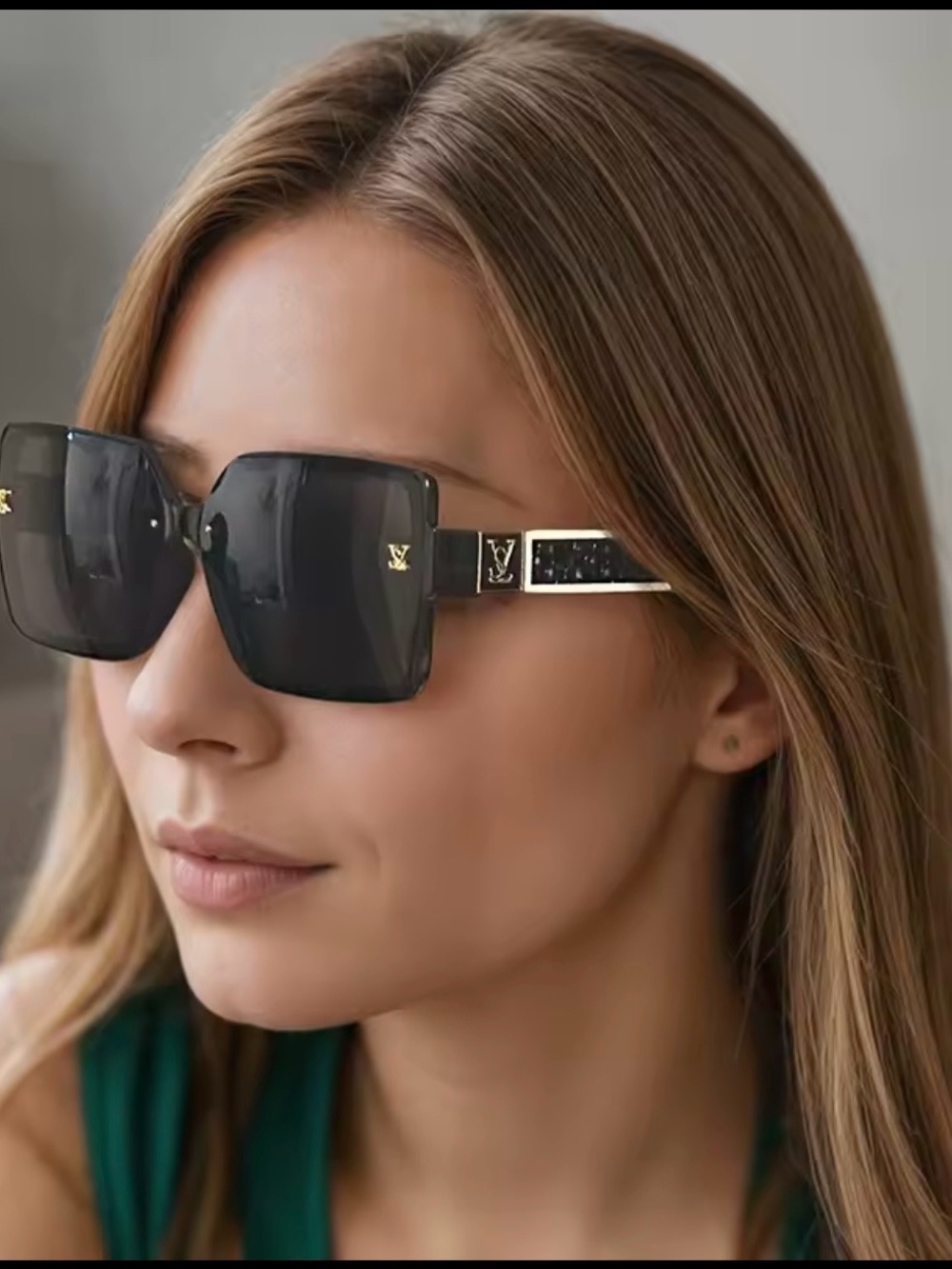 Victoria's Secret Black Square-Frame Sunglasses with Gold Accents